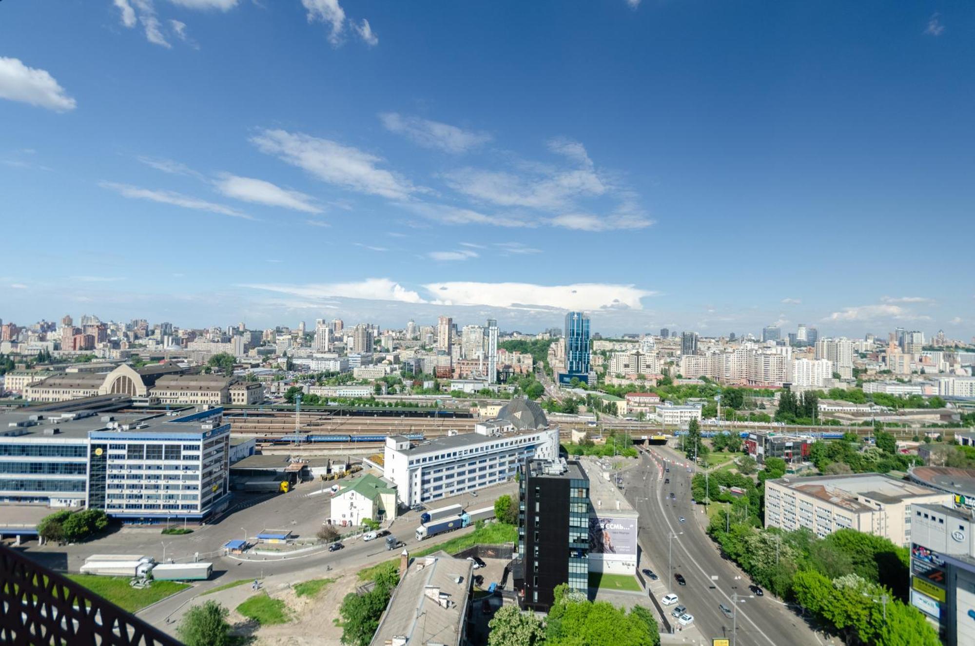 Petrovdom 234-241-86-96 In City View Apartments At Rc Kvartet,Near Central Railway Station Kyiv Exterior photo